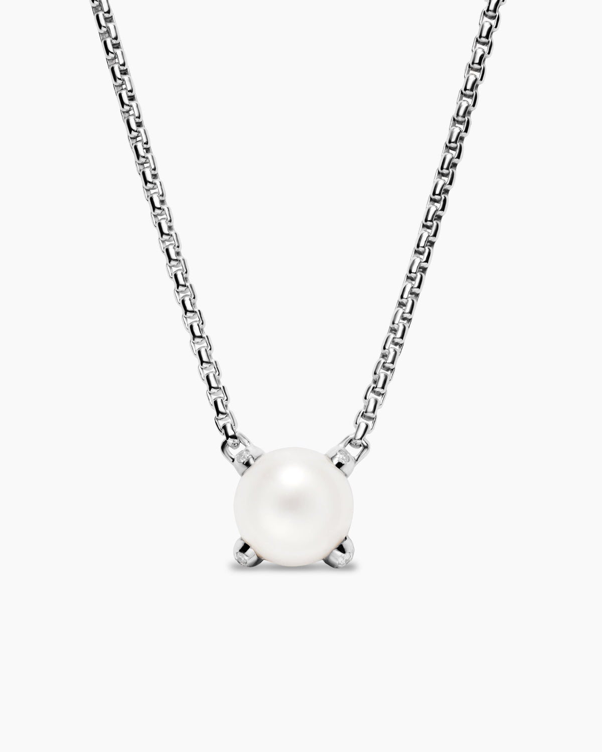 Pearl Classics Necklace in Sterling Silver with Diamonds, 6.5mm