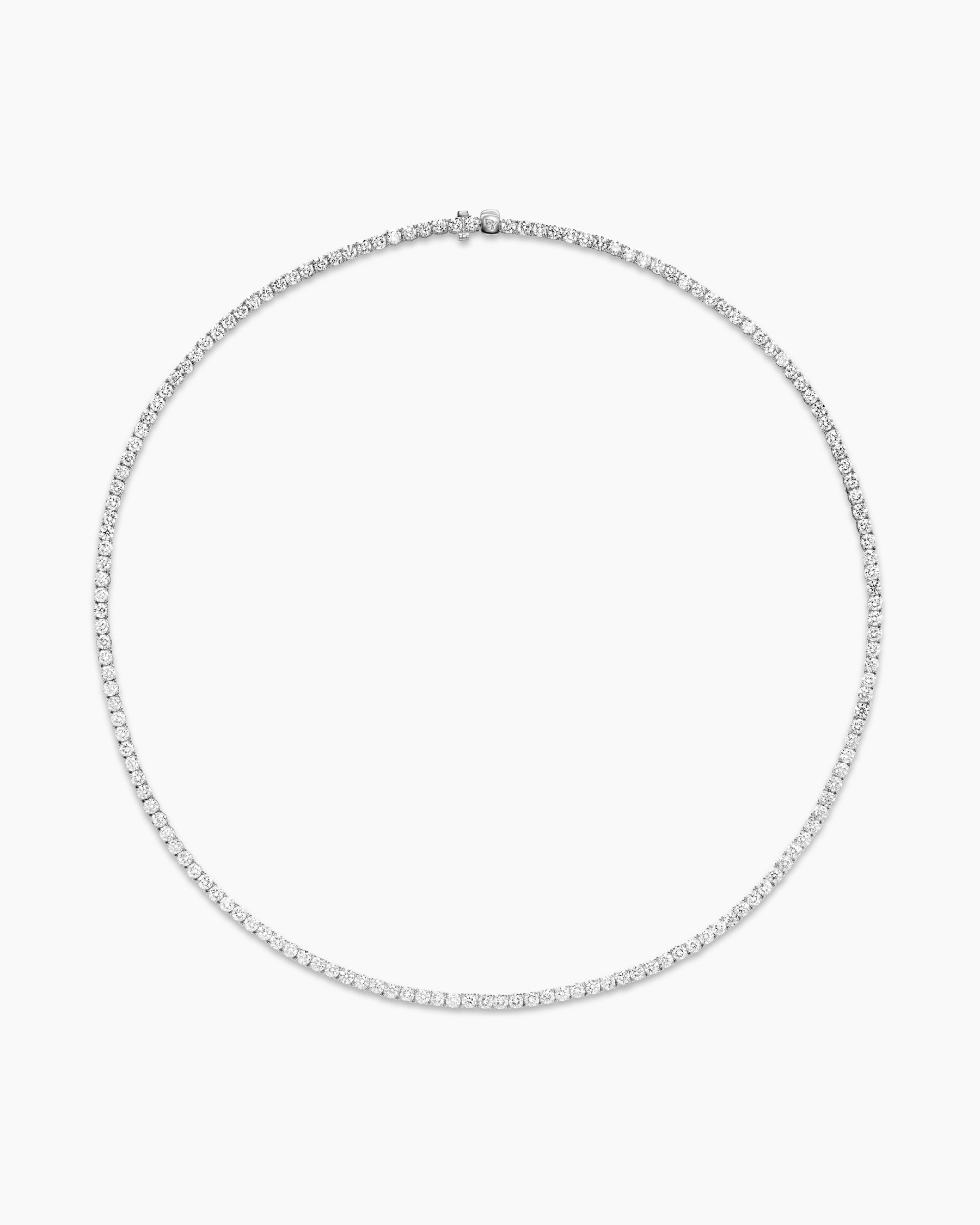 Tennis Necklace in 18K White Gold with Diamonds, 3mm