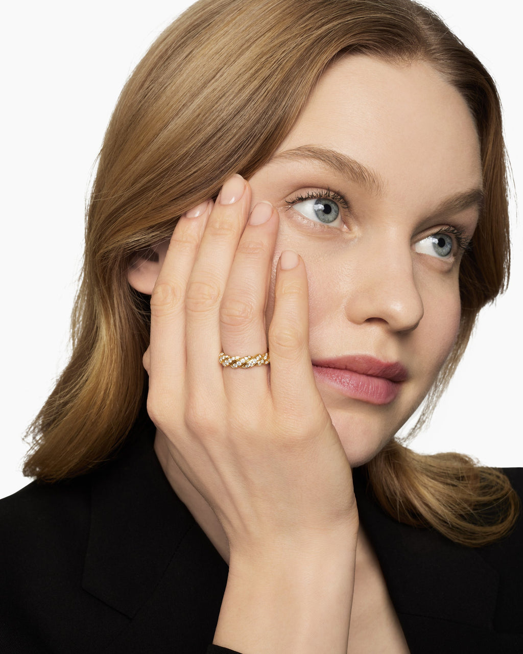 Sculpted Cable Flex Band Ring in 18K Yellow Gold with Diamonds, 5mm