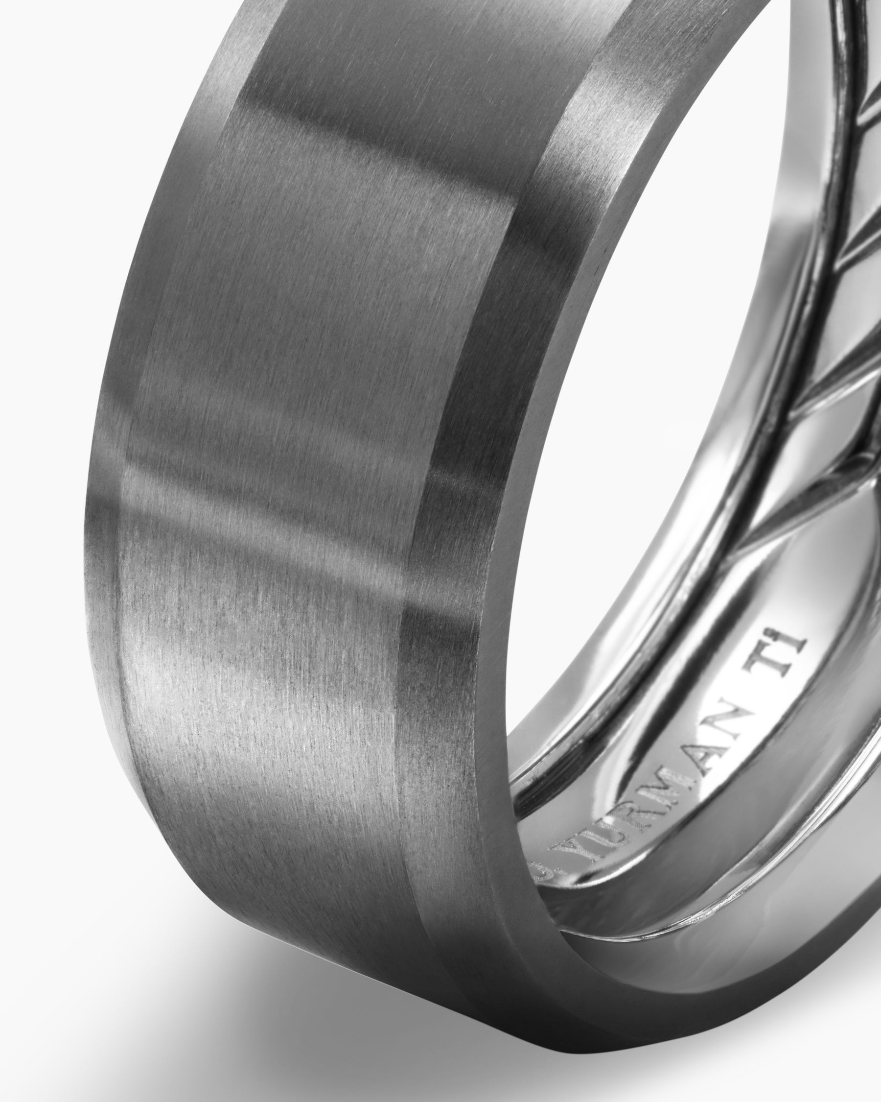 Streamline® Beveled Band Ring in Grey Titanium, 8.5mm