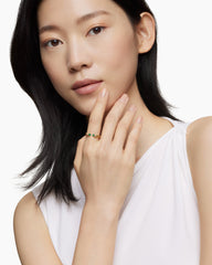 Petite Helena Ring in 18K Yellow Gold with Emeralds and Diamonds, 2.5mm