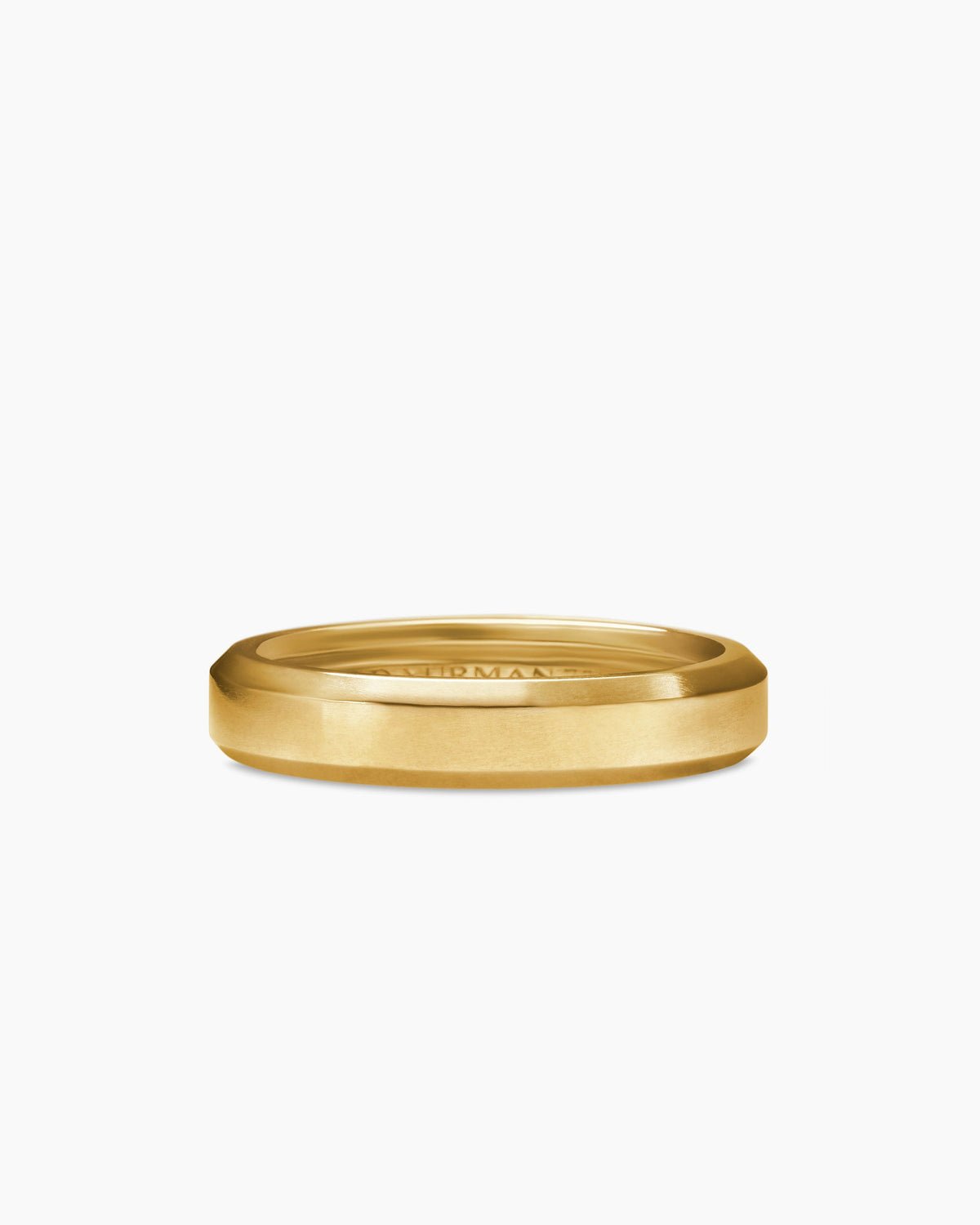 Beveled Band Ring in 18K Yellow Gold, 4mm
