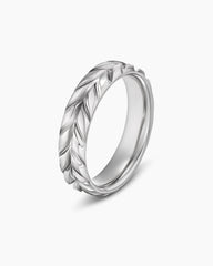 Chevron Band Ring in 18K White Gold, 6mm