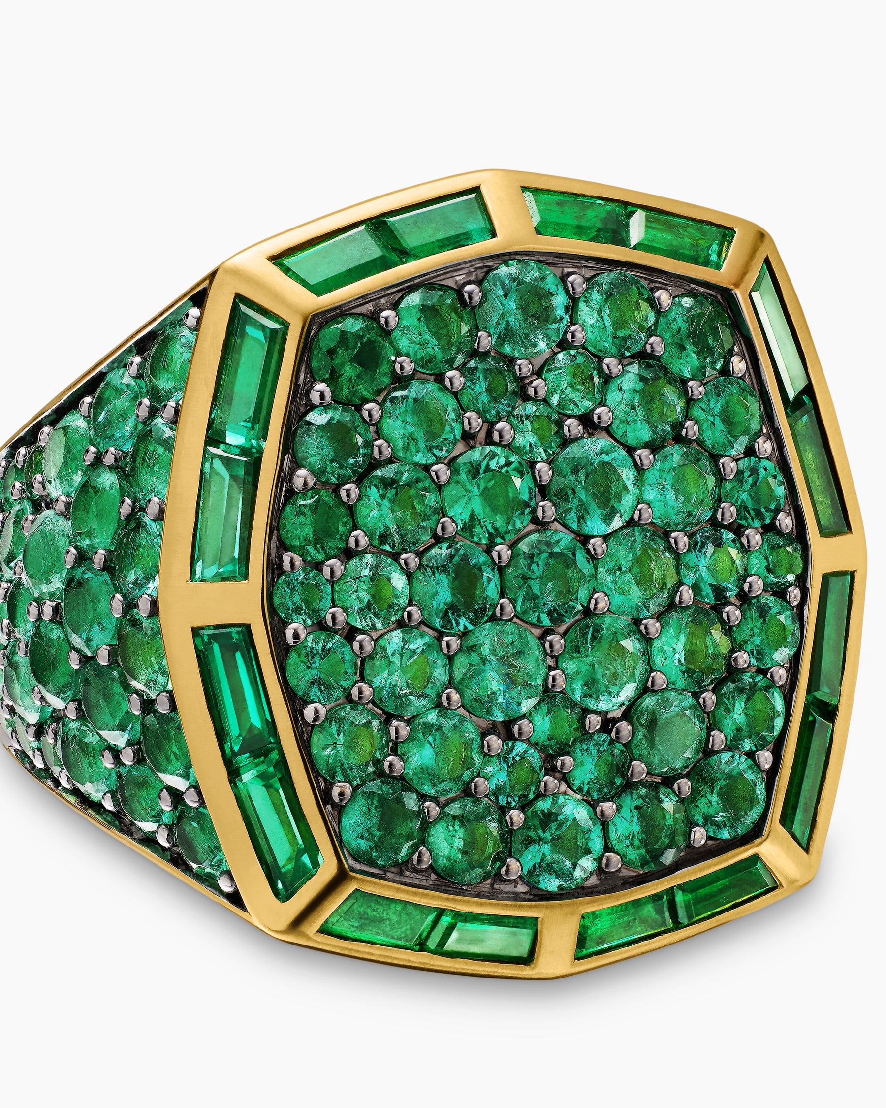 Streamline® Signet Ring in 18K Yellow Gold with Emeralds, 25mm