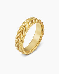 Chevron Band Ring in 18K Yellow Gold, 6.2mm