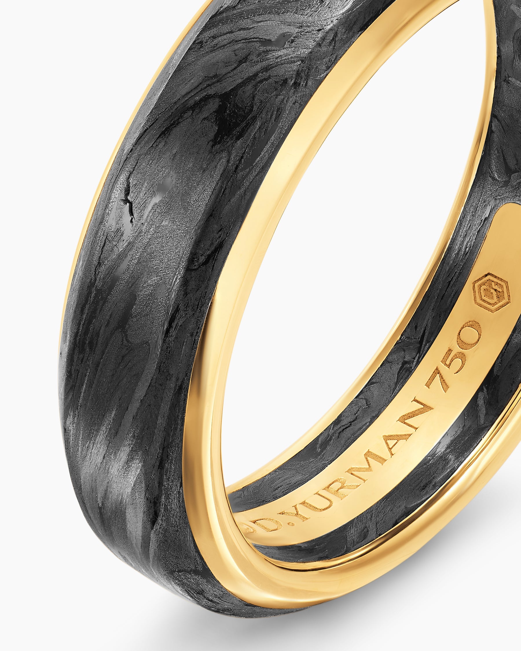 Streamline® Band Ring in 18K Yellow Gold with Forged Carbon, 6mm