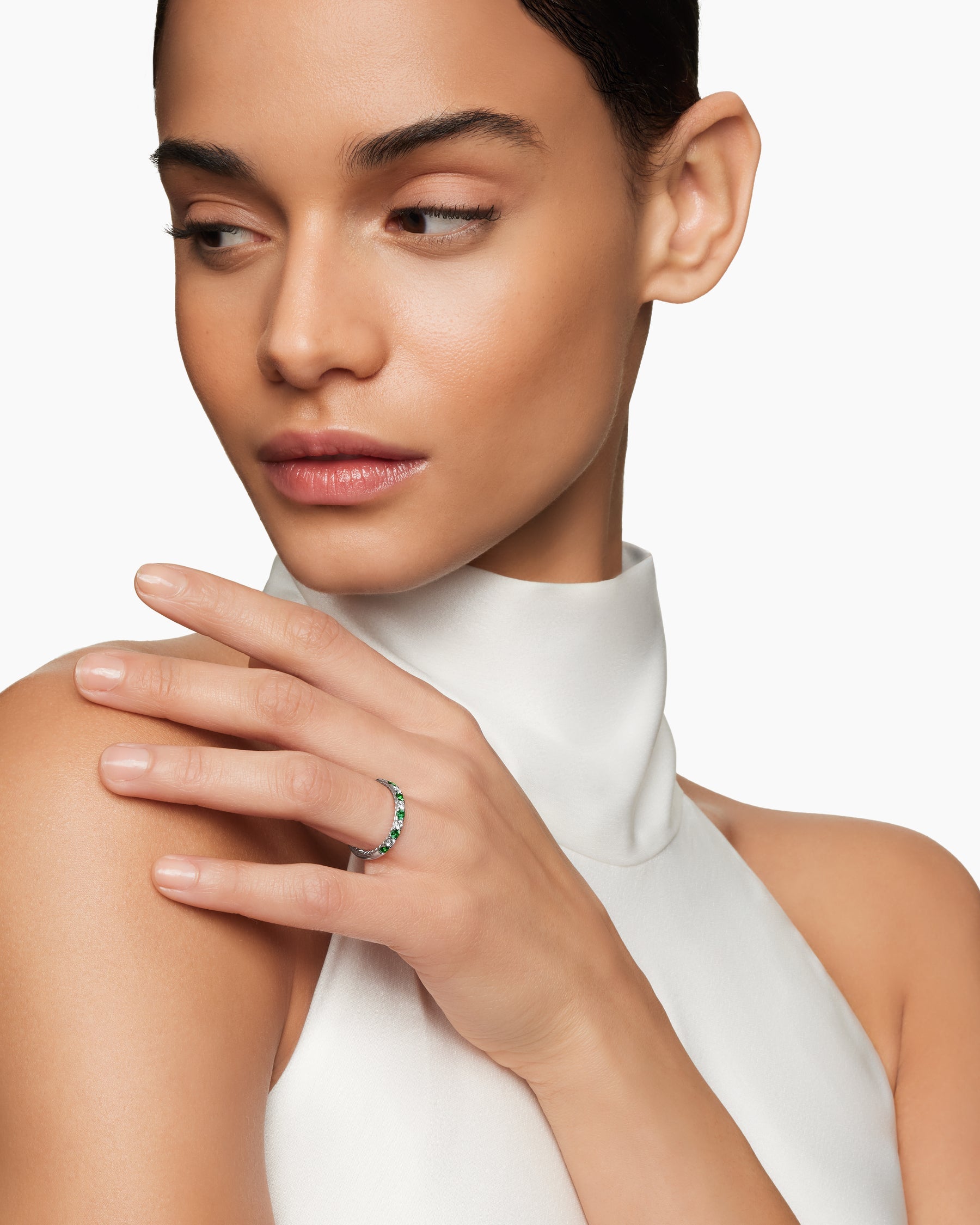 DY Eden Partway Band Ring in Platinum with Tsavorites and Diamonds, 2.8mm